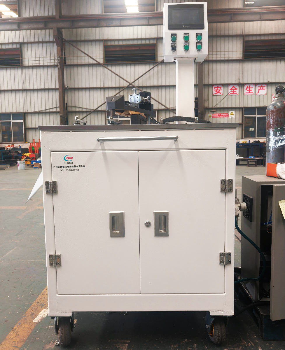 GSJD032.00 高速对焊铝带接带机